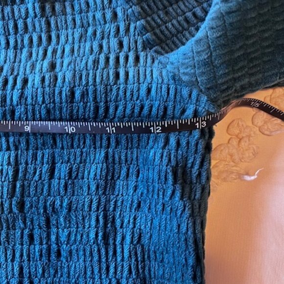 Anthropologie Jane & Delancey Off Shoulder Smocked Velvet size small - Picture 6 of 7